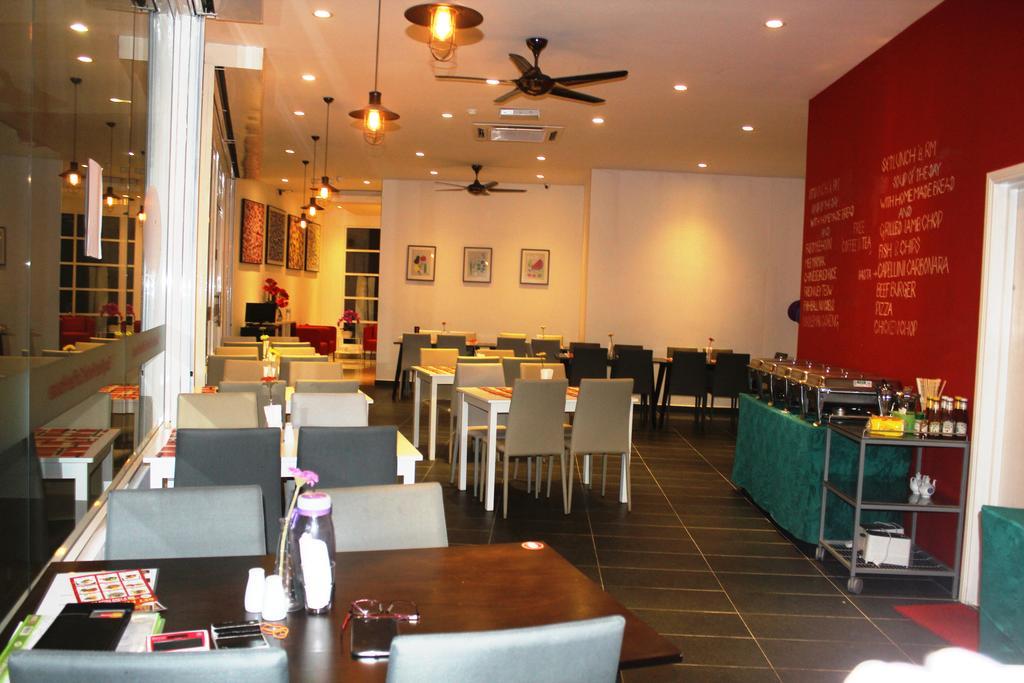 Easyrest Hotel Petaling Jaya Exterior photo