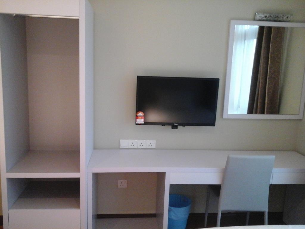 Easyrest Hotel Petaling Jaya Room photo